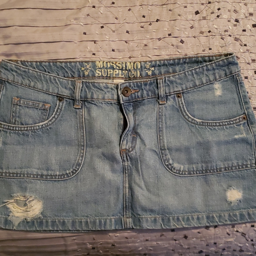 15 Mossimo Supply Distressed Denim Skirt